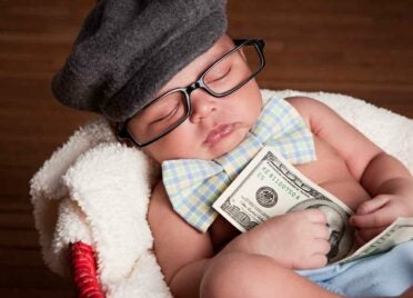 7 Really Bad Financial Habits You May Be (Accidentally) Teaching Your Kids