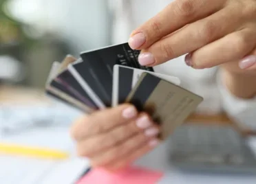 How Many Credit Cards Should I Have?