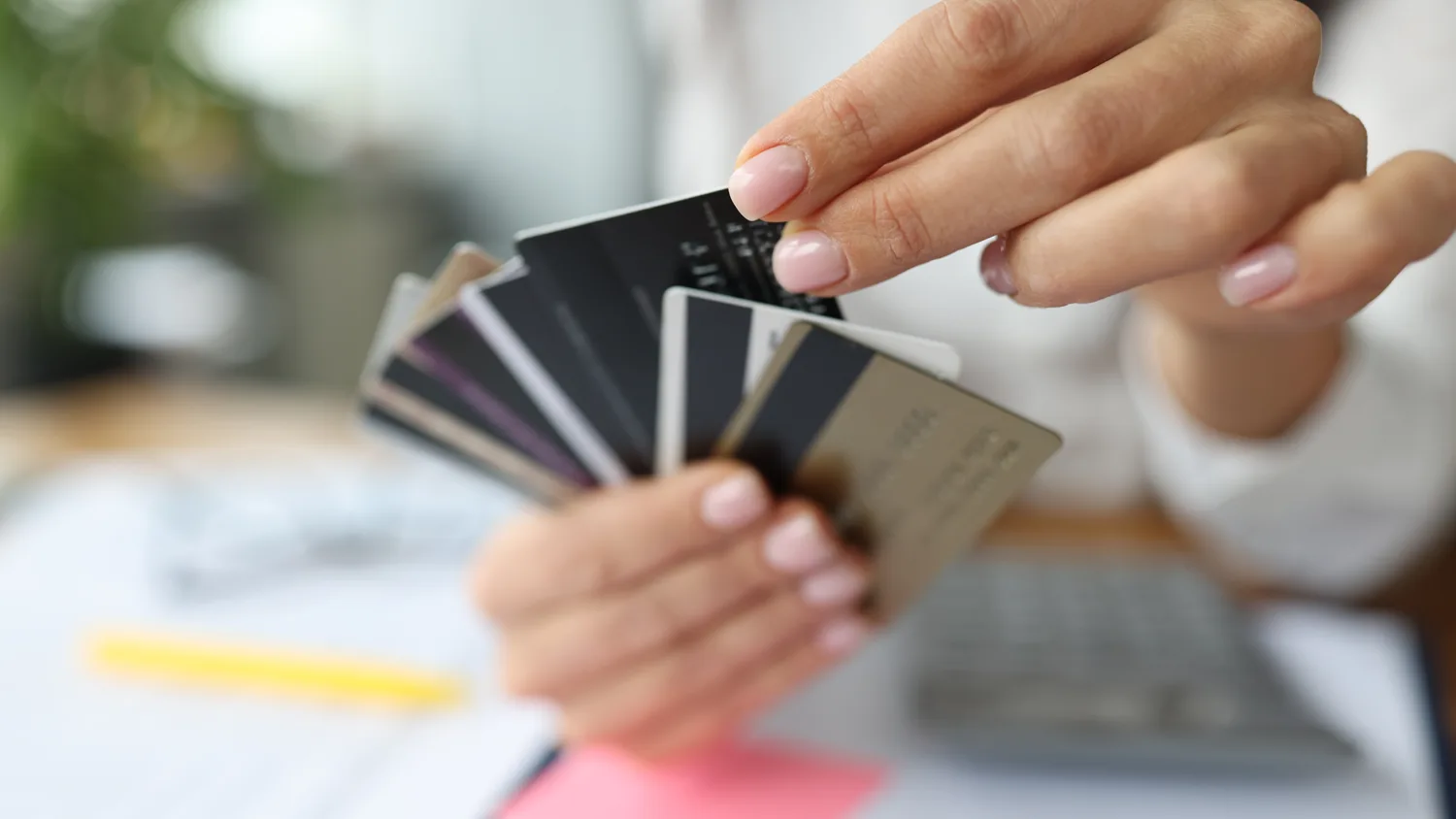 How Many Credit Cards Should I Have?